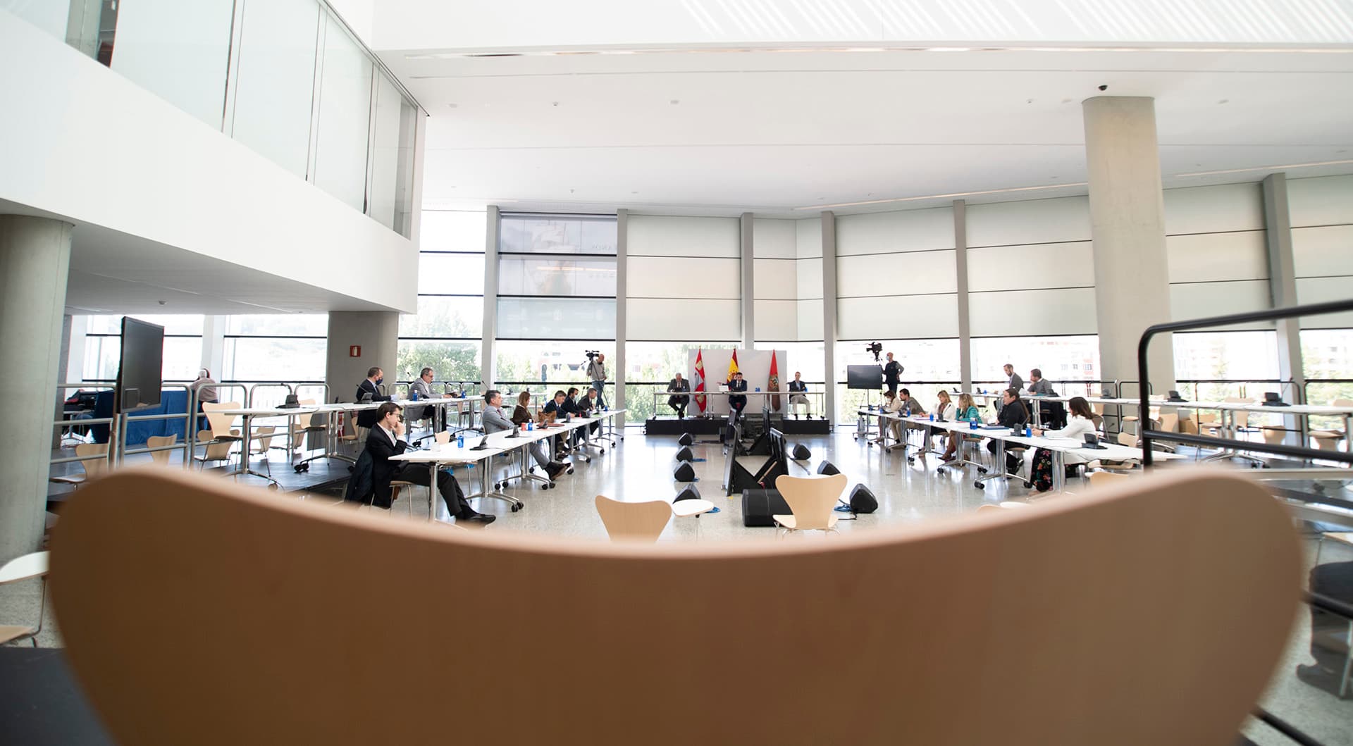 Plena extraordinario del Ayuntamiento de Burgos en Fórum Evolución